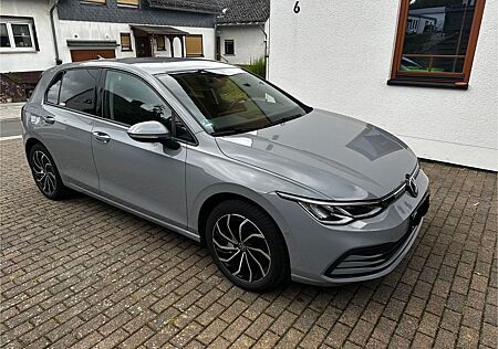 VW Golf Volkswagen 2.0 TDI SCR 85kW Life Variant Life