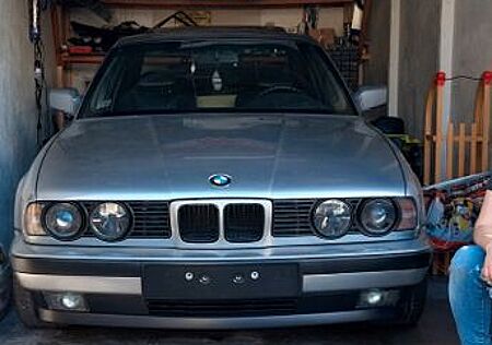 BMW 530i E34