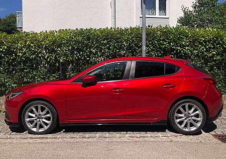 Mazda 3 2.0 SKYACTIV-G Sports-Line/Leder/Navi/BOSE