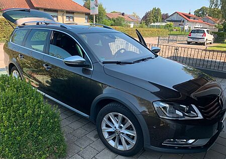 VW Passat Alltrack Volkswagen 2.0 TDI 4MOTION Alltrack Blu...