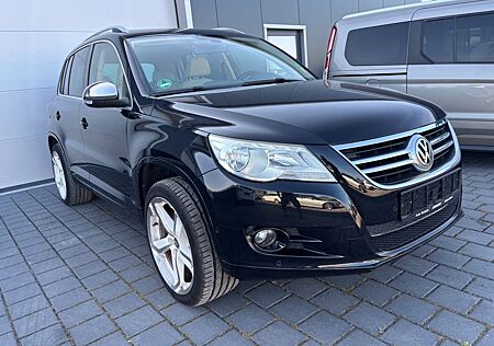 VW Tiguan Volkswagen Sport&Style 4X4 AUTOMATIK/LEDER/PANORAMA