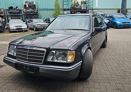 Mercedes-Benz E 280