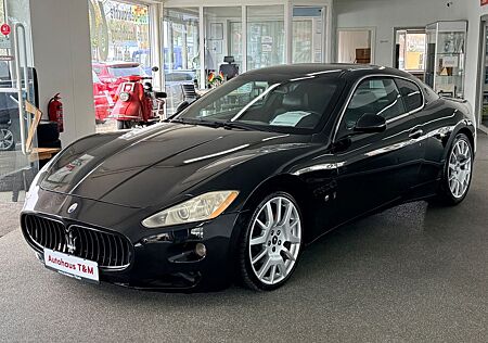 Maserati GranTurismo 4.2 V8 Automatik SHZ TEMPOMAT
