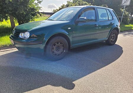 VW Golf Volkswagen 1.4 75ps | Tüv 08/27 | Service Neu