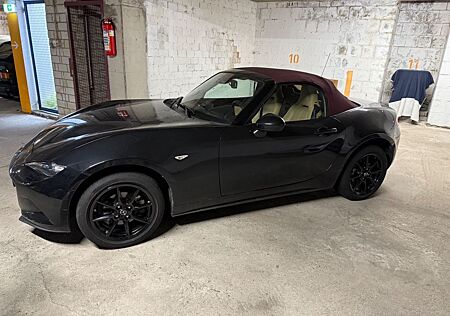 Mazda MX-5 1.5 SKYACTIV-G Sakura