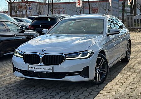 BMW 545e xDrive Laser Glasdach ACC Head-Up Kamera