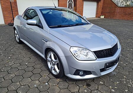 Opel Tigra 1.8 -