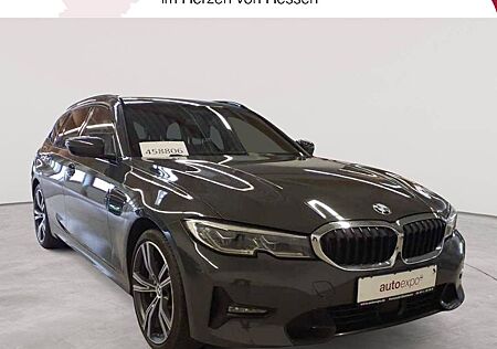 BMW 330e Touring xDrive Aut. Sport Line
