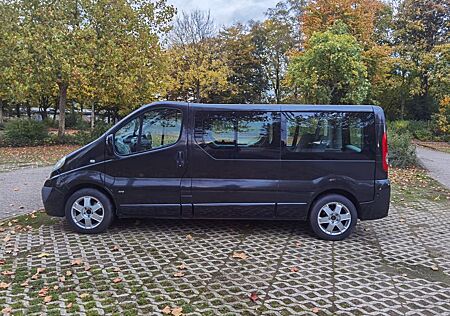 Opel Vivaro Life Cosmo 2.5 CDTI L2H2 Westfalia