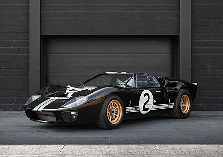 Ford GT GT40 50th Anniversary