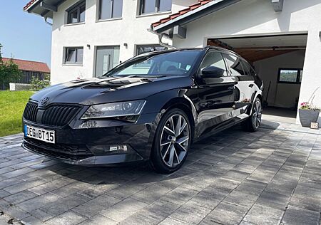 Skoda Superb 4x4 SportLine - viel Ausstattung