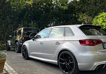 Audi RS3 - sehr gepflegt - Beschreibung lesen :)