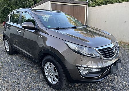 Kia Sportage 2.0 CRDi 4WD Attract TÜV NEU 7/2027