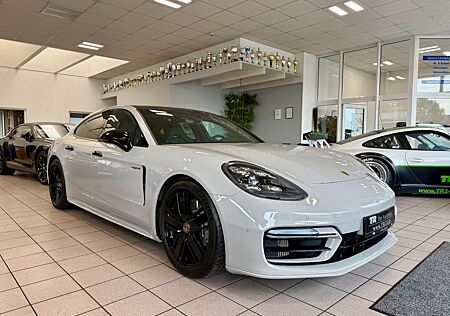 Porsche Panamera 4 E-Hybrid Platinum Edition SportDesign