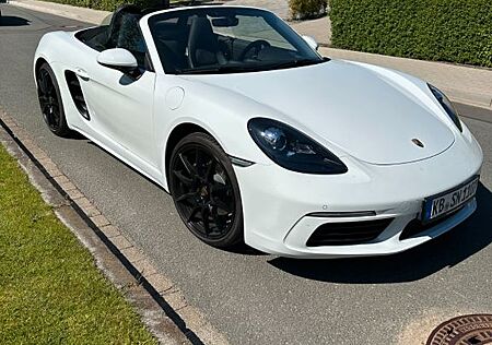 Porsche Boxster 718