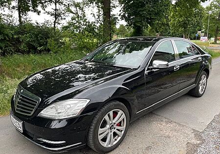 Mercedes-Benz S 350 BlueTEC 4MATIC L -