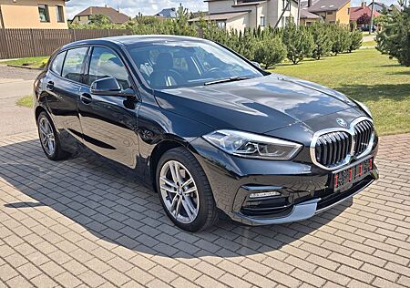 BMW 118 Baureihe 1 Lim. i Sport Line