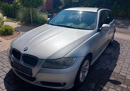 BMW 318d Touring Modern Line Modern Line