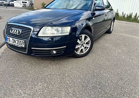 Audi A6 2.4 -