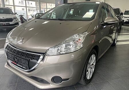 Peugeot 208 Style nur an Gerwerbe od. Export