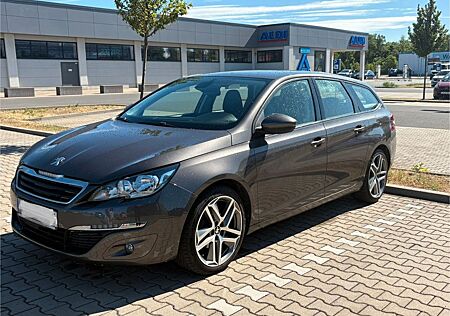 Peugeot 308 SW PureTech STOP & START