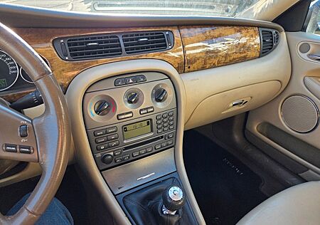 Jaguar X-Type Estate 2 Liter Diesel Classic Classic