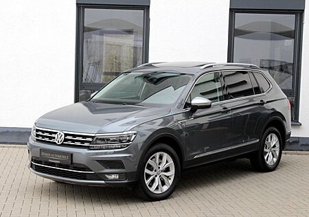VW Tiguan Allspace Volkswagen 2.0 TDI 4Motion 239 PS PANO AHK