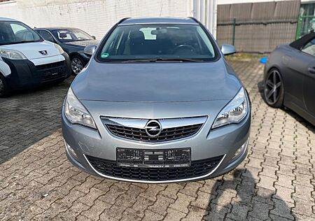 Opel Astra J Sports Tourer Edition*Technik ok!*