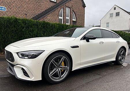 Mercedes-Benz AMG GT 53 4MATIC+ Autom. -