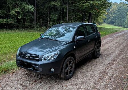 Toyota RAV 4 2.2-l-D-4D 4x4 Executive Executive
