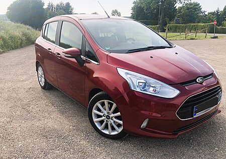 Ford B-Max 1,0 EcoBoost Titanium AHK SHZ
