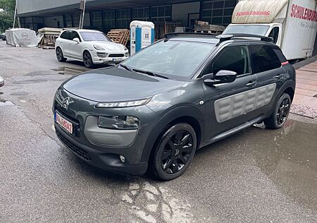 Citroën C4 Cactus Shine Edition 1,2 PDC Navi Klima
