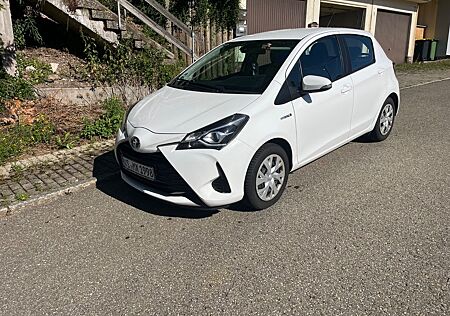 Toyota Yaris 1,5-l-VVT-i Hybrid CVT -