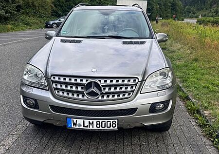 Mercedes-Benz ML 320 CDI 4MATIC -