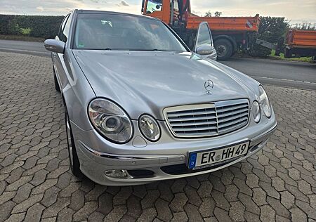 Mercedes-Benz 320