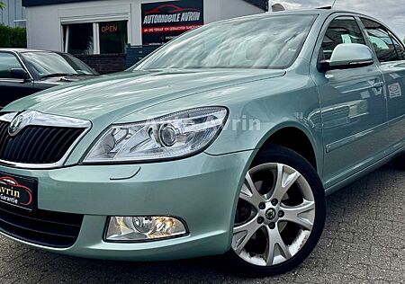 Skoda Octavia Lim. Elegance-DACH-LEDER-XENON-8.FACH