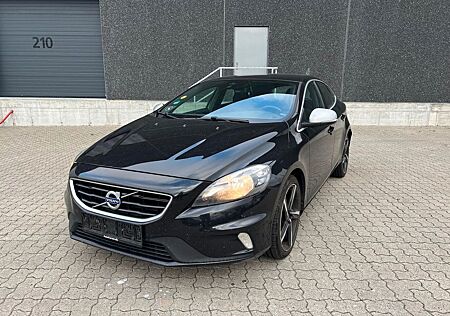Volvo V40 R-Design