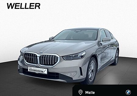 BMW 520i 539,-/Anz PANO HK ALED StHz DAPro KomZu 18"