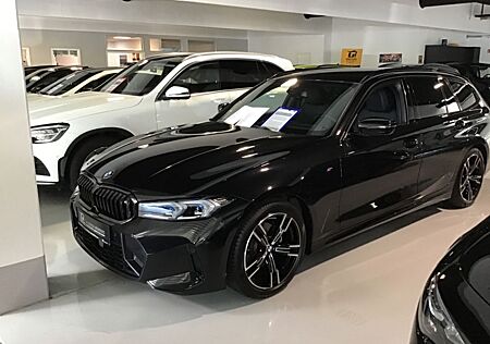 BMW 320 i M Sport Touring Automatik