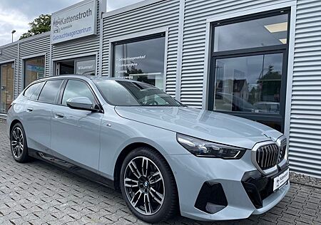 BMW 520d Touring MSport HeadUp AHK DrivAssProf