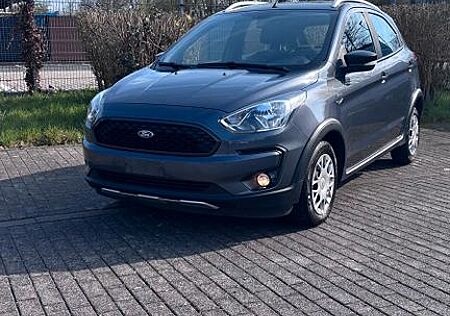 Ford Ka /+ 1,2l 63kW Active Active