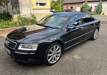 Audi A8 4.2 tiptronic quattro Langversion -