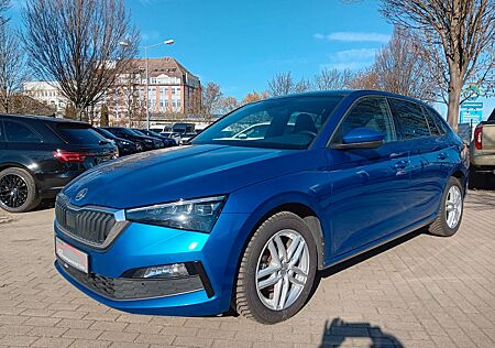 Skoda Scala Style PanoDach LED Klima Sitzheizung