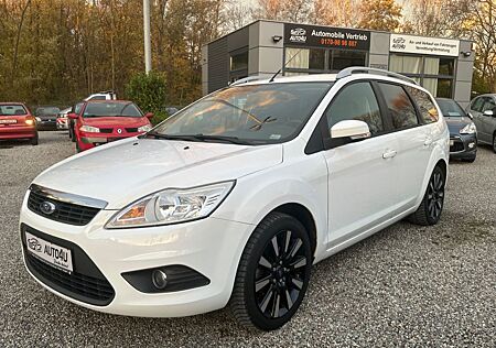 Ford Focus Turnier White Magic