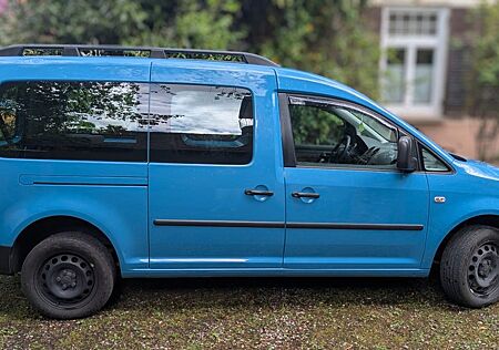 VW Caddy Volkswagen Maxi 4motion, 7 Sitzer/Campervan