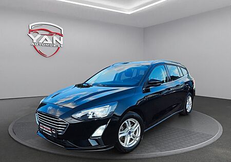 Ford Focus Turnier 1.0 *Navi*Kamera*Standheizung*AHK*