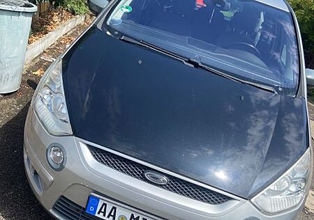 Ford S-Max 2,0 TDCi 103kW DPF Ambiente Ambiente