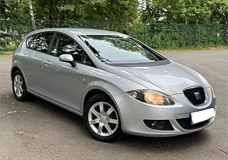Seat Leon 2.0 TDI - Klimatronic, Tempomat, TÜV
