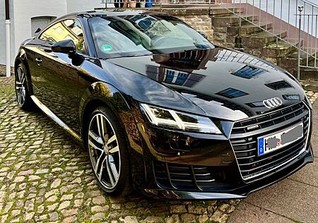 Audi TT Coupe 2.0 TFSI S tronic quattro