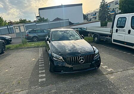 Mercedes-Benz C 43 AMG 4MATIC - AMG PERFOMANCE ABGASANLAGE